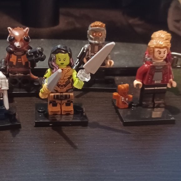 Super Hero Building Blocks Lego Like 9+ Piece Lot Fits Most Building Sets - Picture 2 of 15